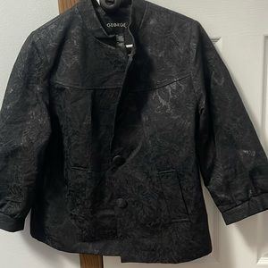 Women’s dressy button up blazer